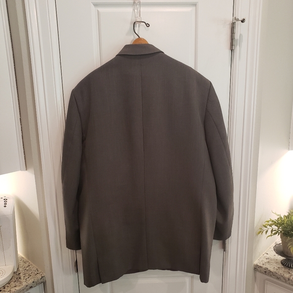 E.J. Samuel - Picture 3 of 12